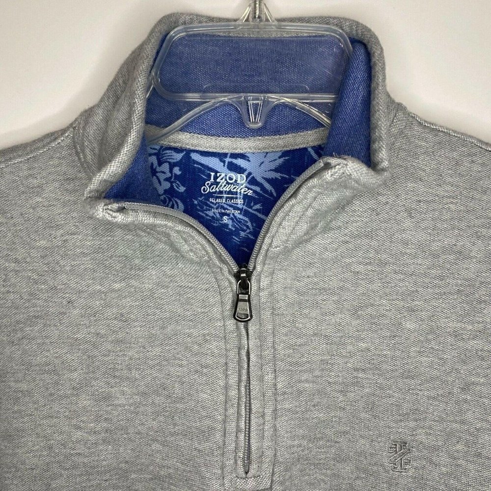 IZOD Saltwater Small Relaxed Classics Pullover Gray - Picture 2 of 6